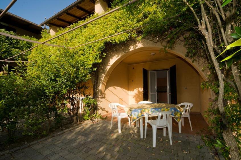 Aparthotel Nisportino Domus Nisporto Zewnętrze zdjęcie